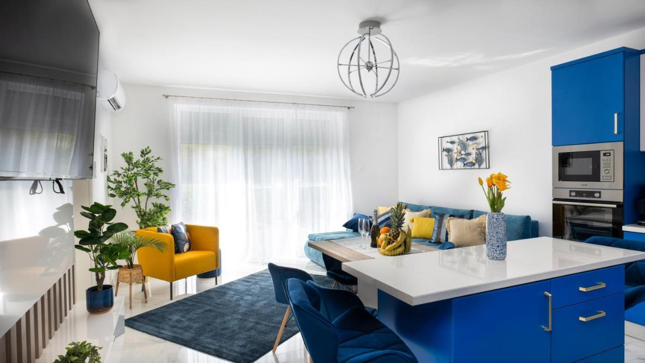 River&lake Luxury I. Apartment Sarvar